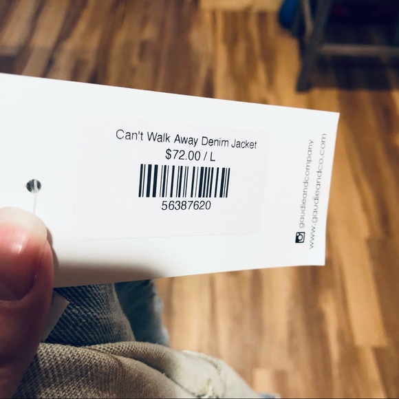 π RESERVED π πHPπ π Canβt Walk Away Denim Jacket π - Picture 3 of 8